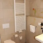 Haeussler Guest house 3*