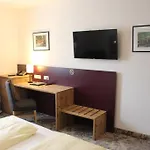 Guest house Haeussler 3*