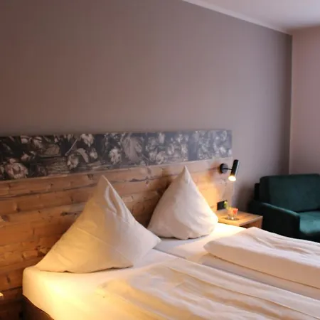Haeussler Gasthuis 3*