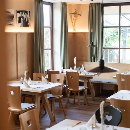 Haeussler 3* Langenbruck