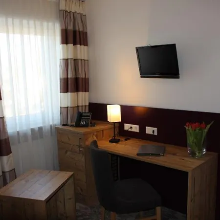 Pensionat Haeussler 3*